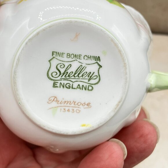 Vintage 1940-1966 Shelley England Primrose Fine Bone China Cup and Saucer - Picture 9 of 11